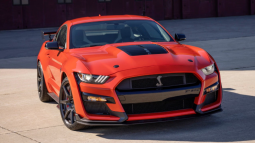 Ford Shelby GT500 Modeli 2026'da Yollarda Olacak