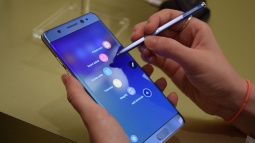 Galaxy Note 7'nin Patlama Sebebini Samsung Açıklamak İstemiyor!