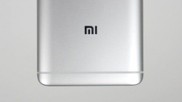 Xiaomi Mi Plus Canlı Kanlı Görüntülendi!